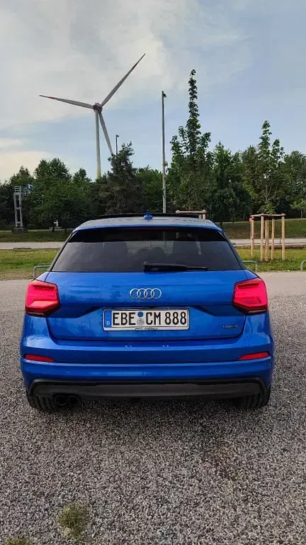Gebraucht Audi Q2 Ambiente 190 PS (139 kW) 2017 Blau SUV