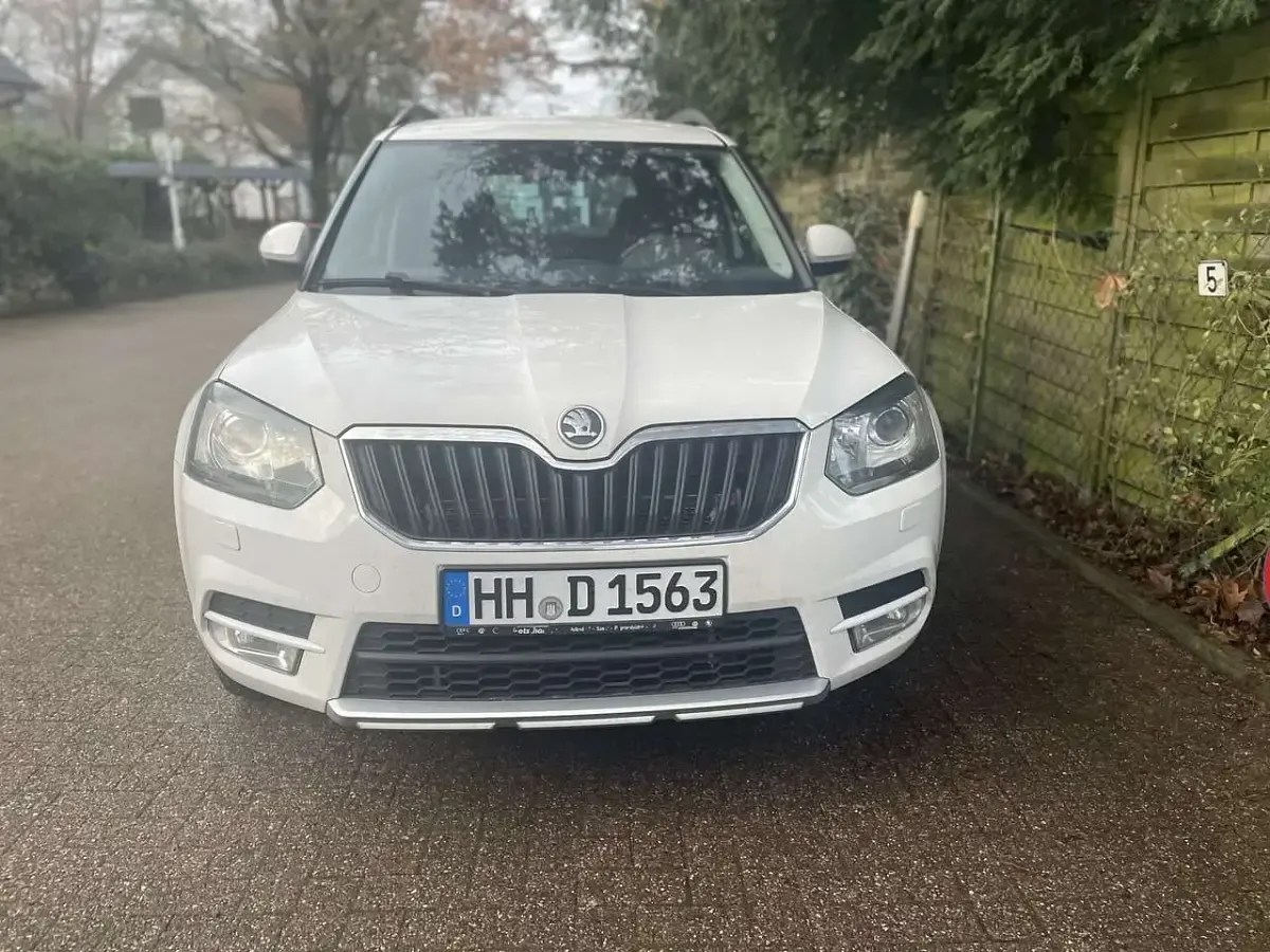 Gebraucht Skoda Yeti Elegance 140 PS (102 kW) 2014 Weiß SUV