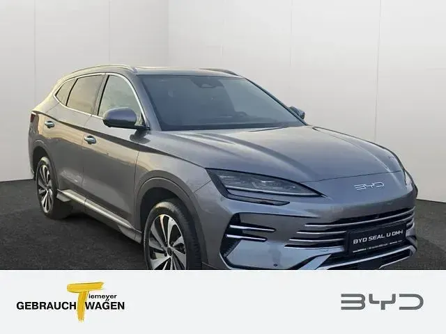Neu BYD Seal U Boost 218 PS (160 kW) 2026 Grau SUV