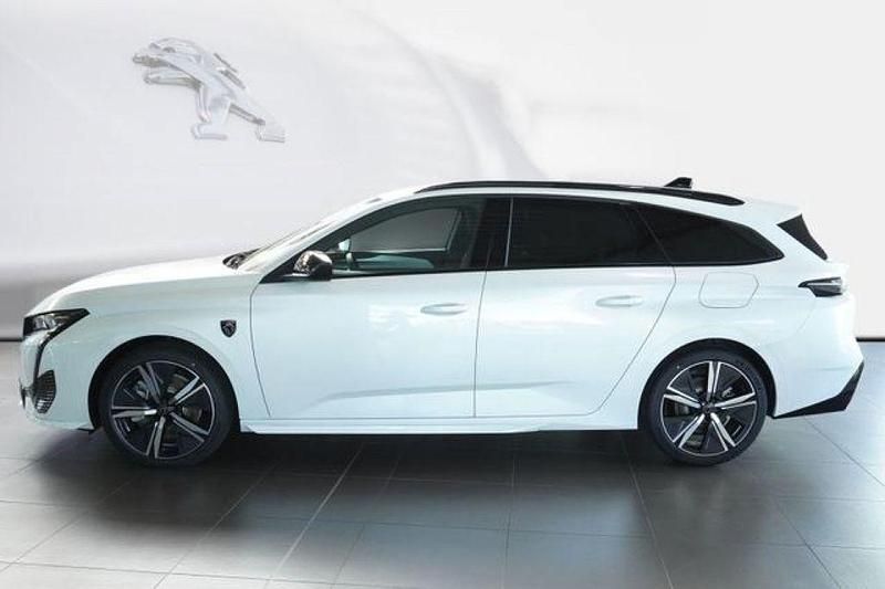 Gebraucht Peugeot 308 SW GT 181 PS (133 kW) 2023 Weiß Kombi