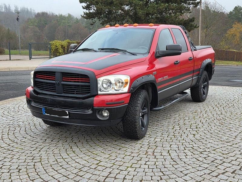 Gebraucht Dodge Ram 349 PS (256 kW) 2007 Rot Pickup