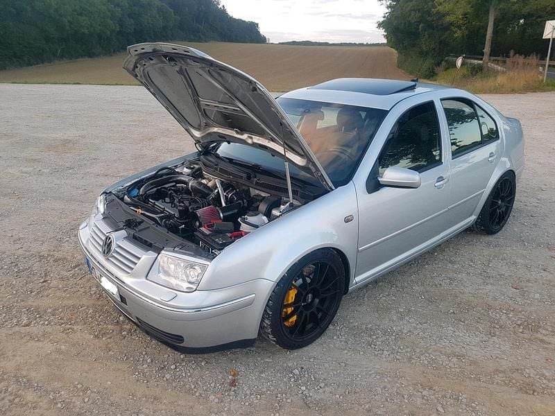 Gebraucht VW Bora R 689 PS (506 kW) 2000 Silber Limousine