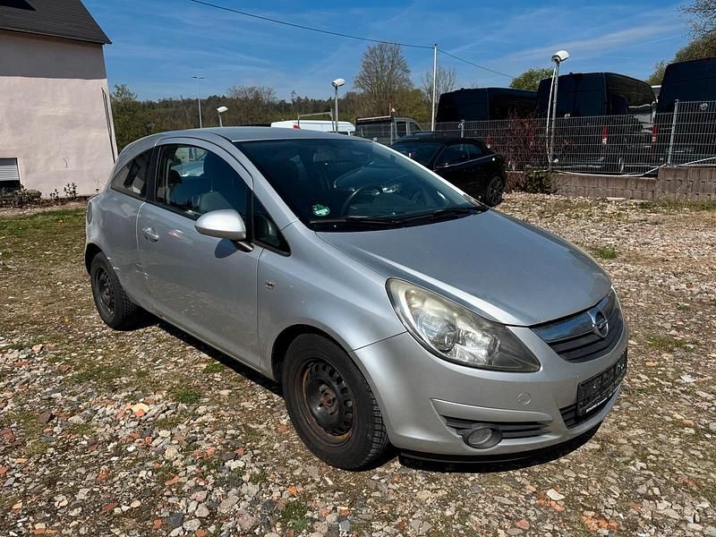 Gebraucht Opel Corsa 80 PS (58 kW) 2009 Silber Kleinwagen