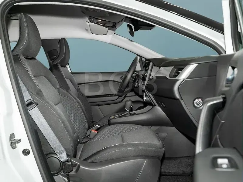 Gebraucht Renault Captur 140 PS (102 kW) 2024 Weiß SUV