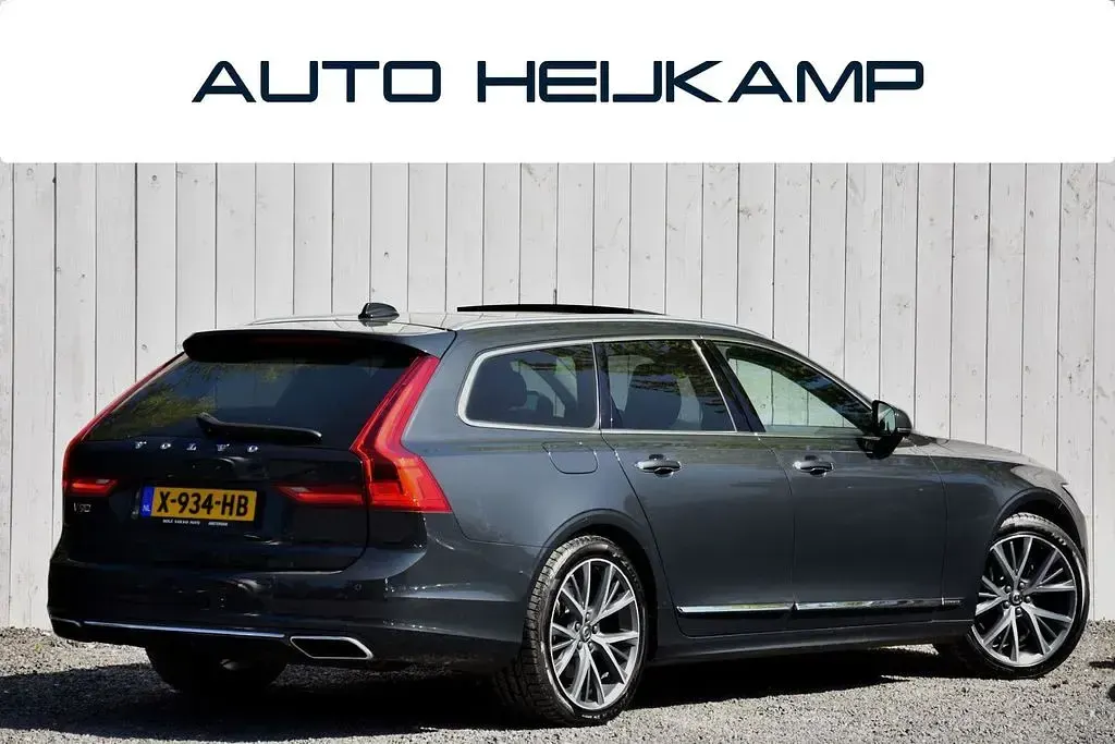 Gebraucht Volvo V90 Inscription 303 PS (222 kW) 2019 Grau Kombi