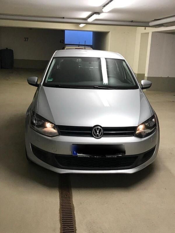Silber Gebraucht 2010 VW Polo Trendline Kleinwagen | 4.800 € (Fairer Preis) - Bild 1/4