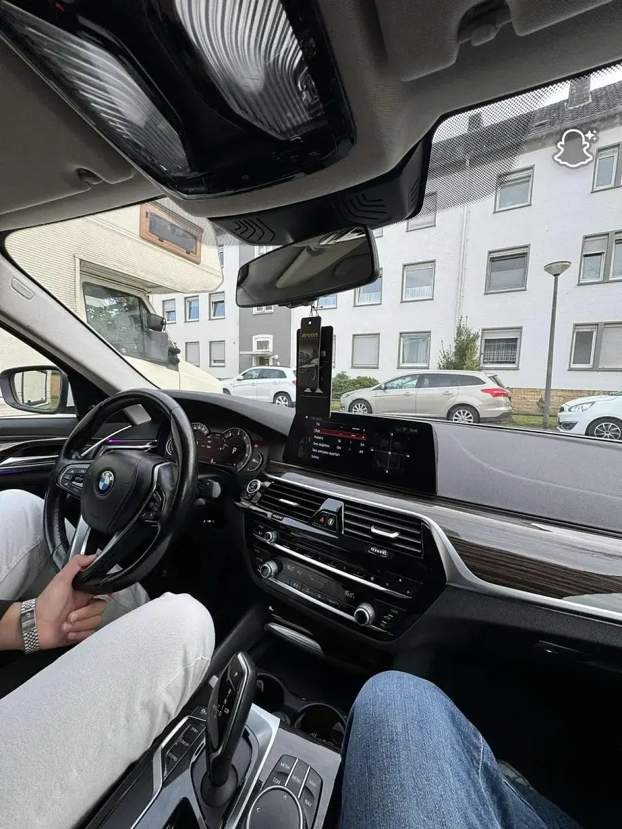 Gebraucht BMW 530 256 PS (188 kW) 2017 Weiß Limousine