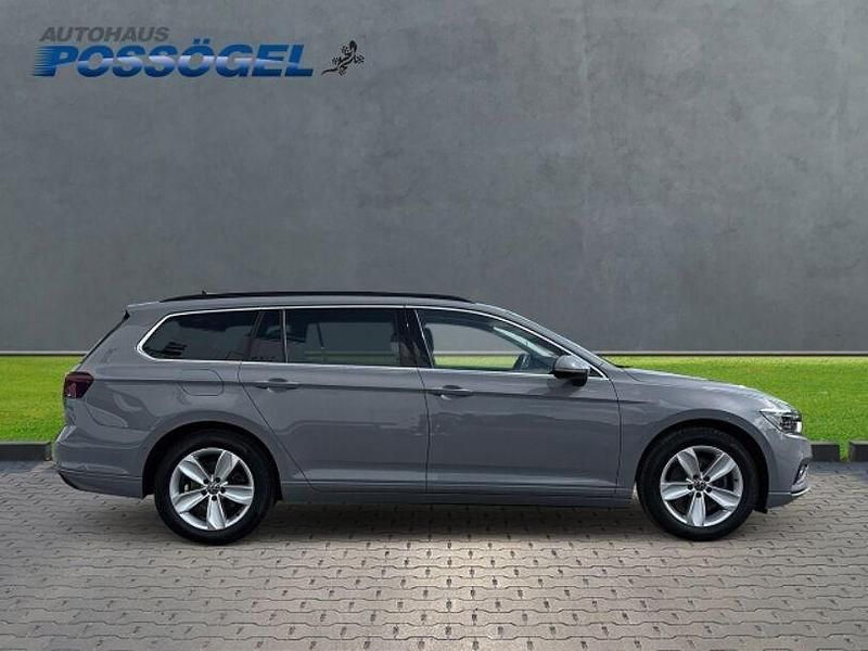 Gebraucht VW Passat Business 200 PS (147 kW) 2023 Grau Kombi