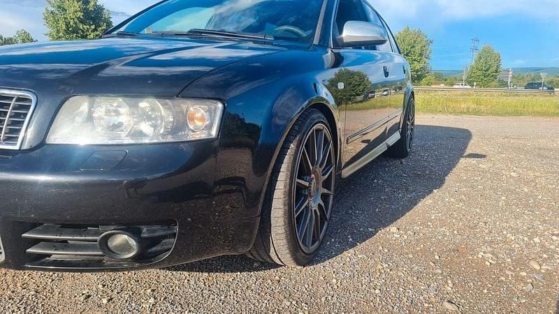 Schwarz Gebraucht 2003 Audi S4 Sport Kombi | 12.900 € (Fairer Preis) - Bild 1/4