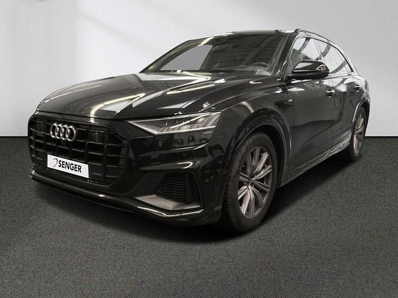 Gebraucht Audi Q8 Ambiente 340 PS (250 kW) 2022 Mythosschwarz metallic SUV