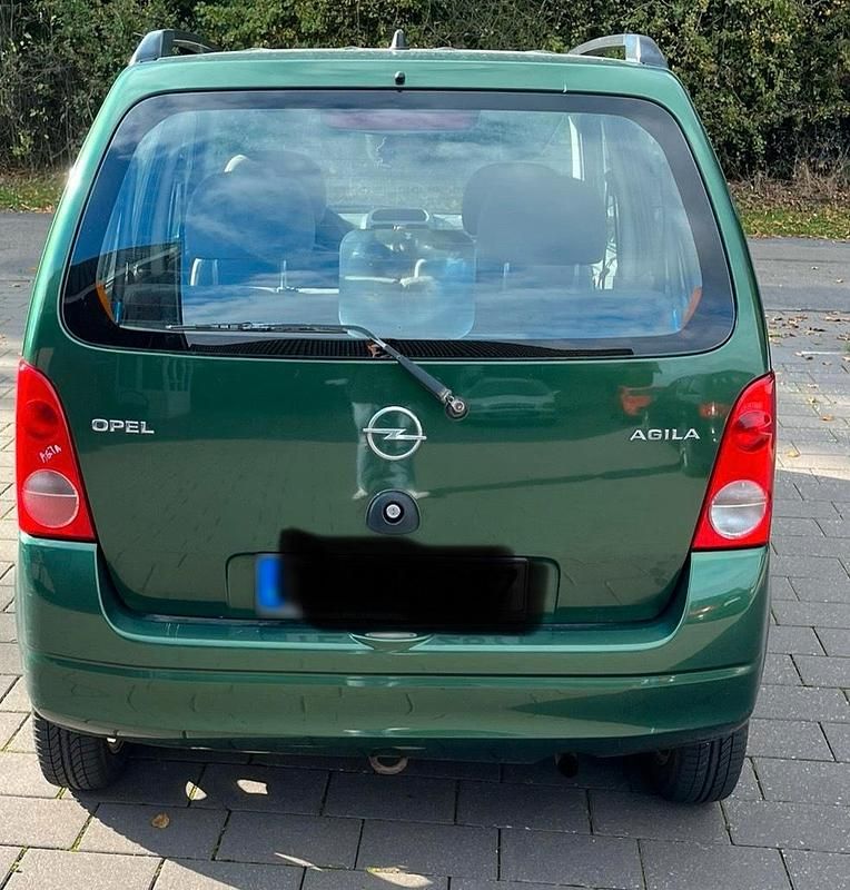Second-hand Opel Agila 58 CP (42 kW) 2000 Verde Monovolum