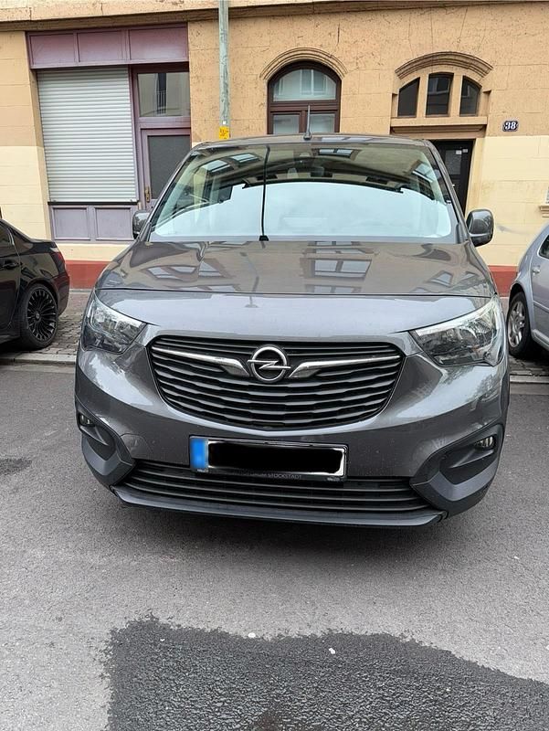 Gebraucht Opel Combo Edition 131 PS (96 kW) 2021 Grau Van / Kleinbus