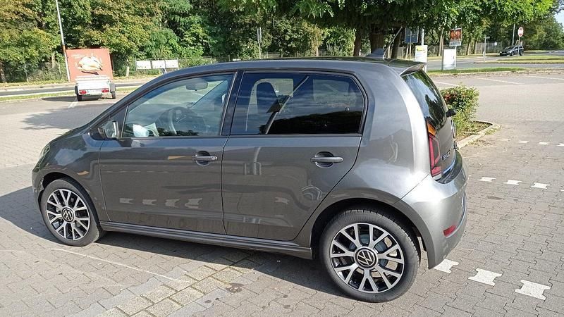 Brugt VW e-up! Style 61 kW (83 HK) 2022 Grå Hatchback