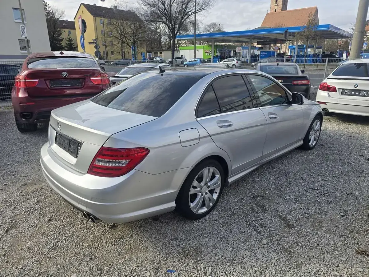 Gebraucht Mercedes C350 AMG 272 PS (200 kW) 2007 Iridiumsilber  metalliclack Limousine