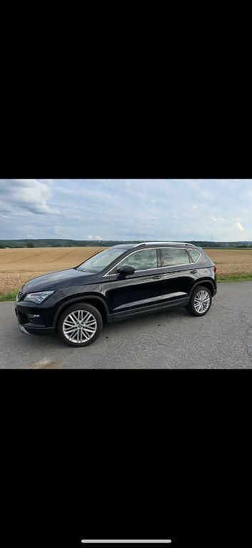 Schwarz Gebraucht 2018 Seat Ateca XCELLENCE SUV | 18.700 € (Fairer Preis) - Bild 1/4