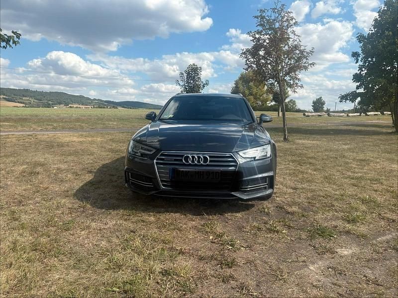 Gebraucht 2016 Audi A4 Kombi | 17.000 € (Guter Preis) - Bild 1/4