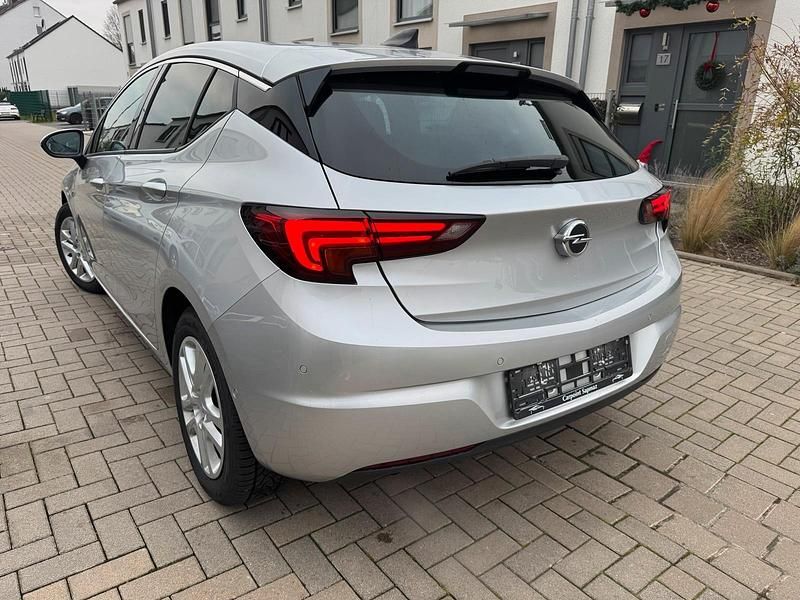 Gebraucht Opel Astra 125 PS (91 kW) 2016 Silber Kleinwagen