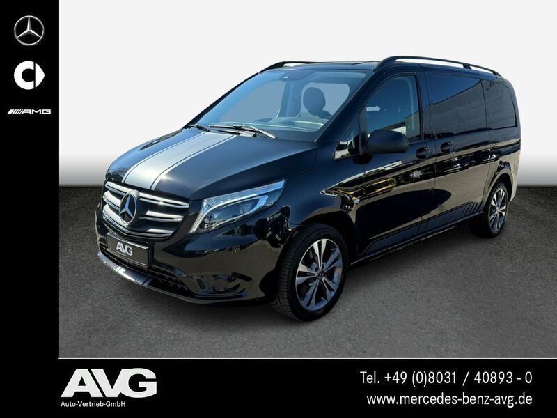 Obsidianschwarz Gebraucht 2022 Mercedes Vito Van / Kleinbus | 41.800 € (Fairer Preis) - Bild 1/4