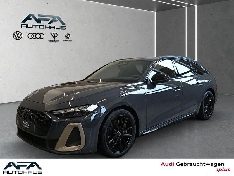 Gebraucht Audi A5 S-Line 204 PS (150 kW) 2025 Rot Coupé