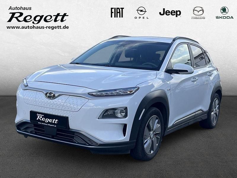 Weiss Gebraucht 2020 Hyundai Kona Basis SUV | 16.990 € (Teuer) - Bild 1/4
