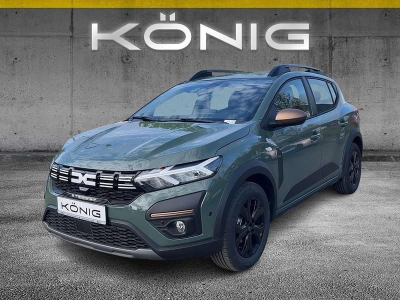 Safarigrüngrau Gebraucht 2024 Dacia Sandero Extreme Limousine | 15.698 € (Guter Preis) - Bild 1/4