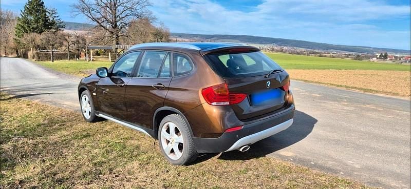 Second-hand BMW X1 143 CP (105 kW) 2010 Maro SUV