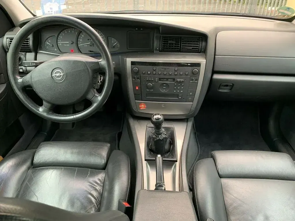 Gebraucht Opel Omega 179 PS (131 kW) 2002 Blau Limousine