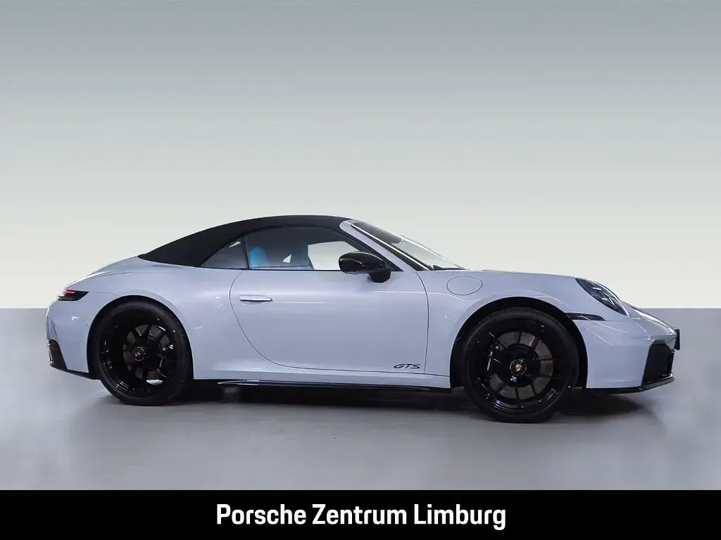 Neu Porsche 992 541 PS (397 kW) 2026 Grau Cabrio