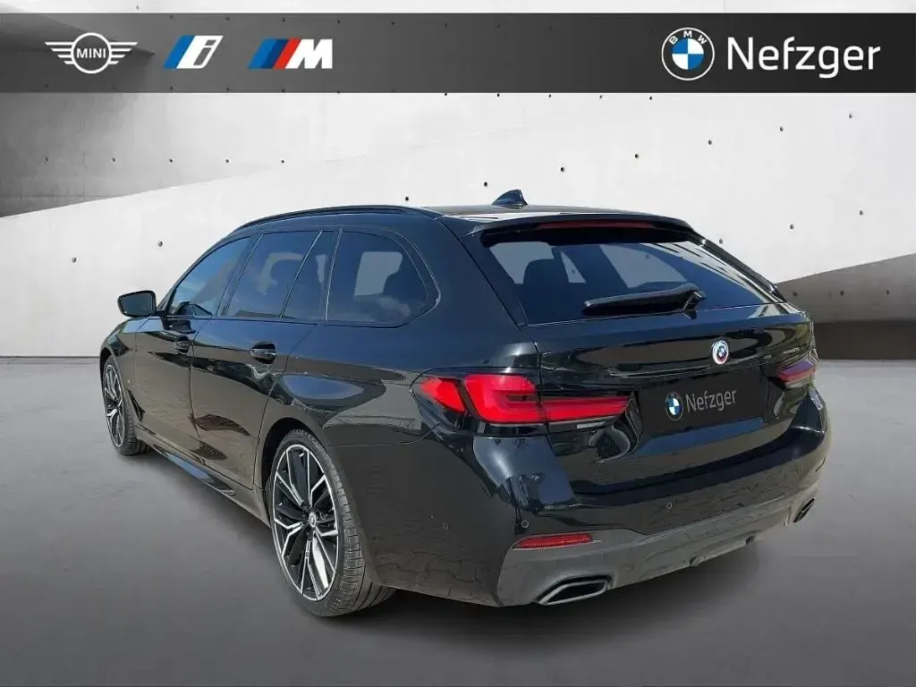 Gebraucht BMW 540 M Sport 340 PS (250 kW) 2023 Schwarz Kombi