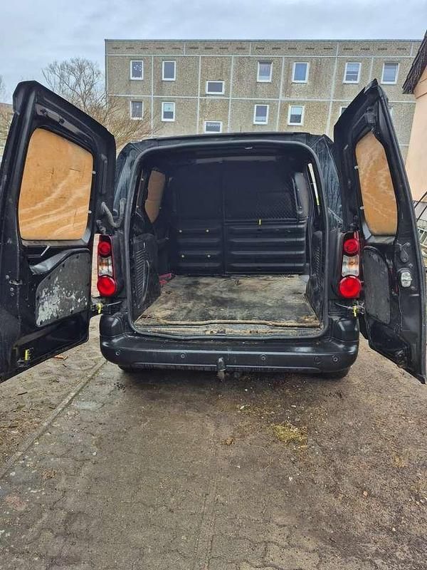 Gebraucht Citroën Berlingo Business Class 75 PS (55 kW) 2017 Schwarz Van / Kleinbus