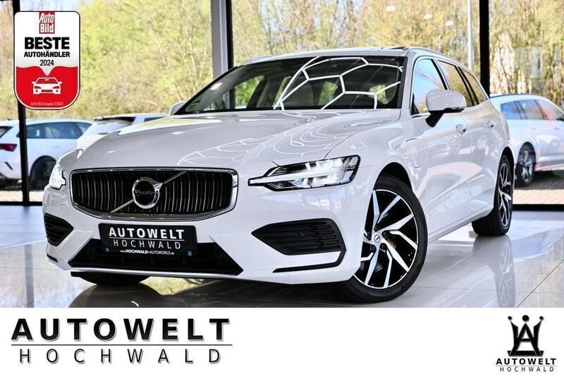 Weiß Gebraucht 2020 Volvo V60 Inscription Kombi | 26.350 € (Fairer Preis) - Bild 1/4