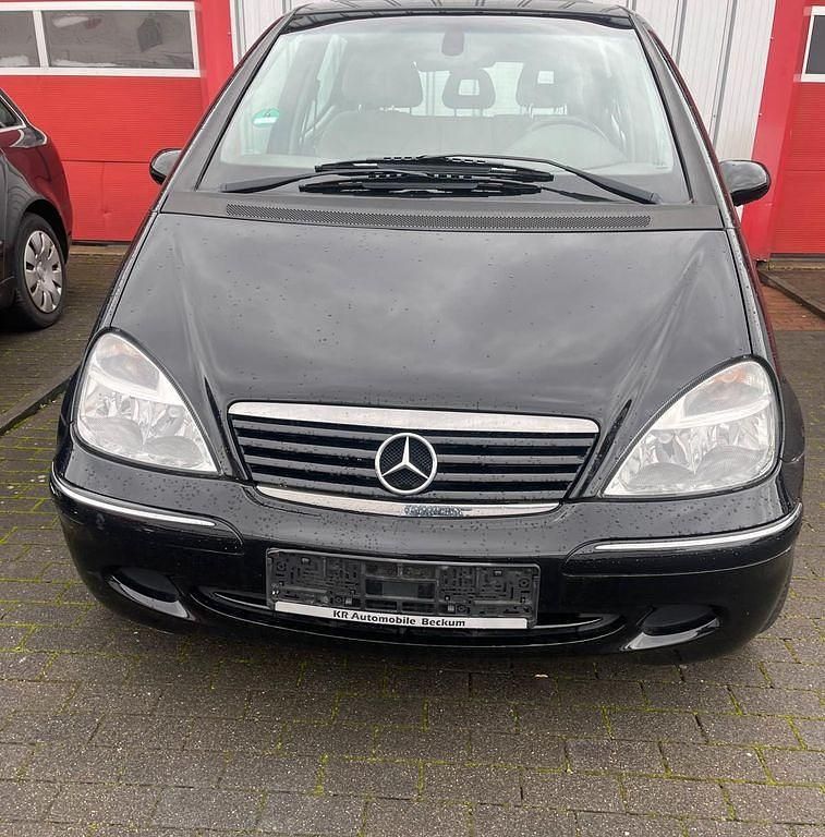 Schwarz Gebraucht 2003 Mercedes A160 Avantgarde Limousine | 2.500 € (Fairer Preis) - Bild 1/4