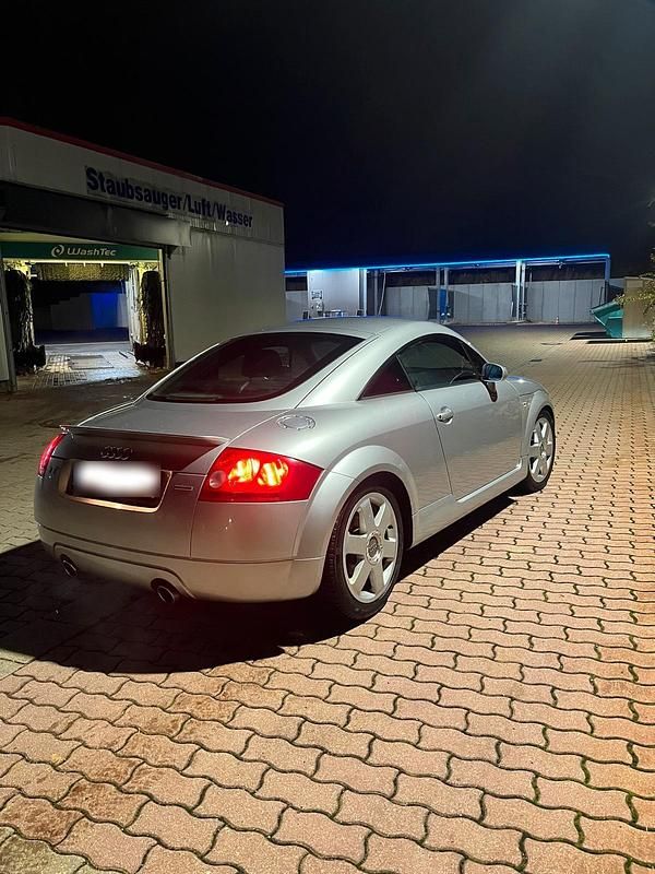 Gebraucht Audi TT S-Line 225 PS (165 kW) 2000 Silber Coupé