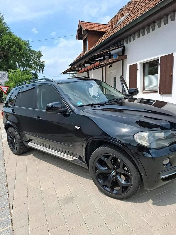 Schwarz Gebraucht 2009 BMW X5 SUV | 7.900 € - Bild 1/4