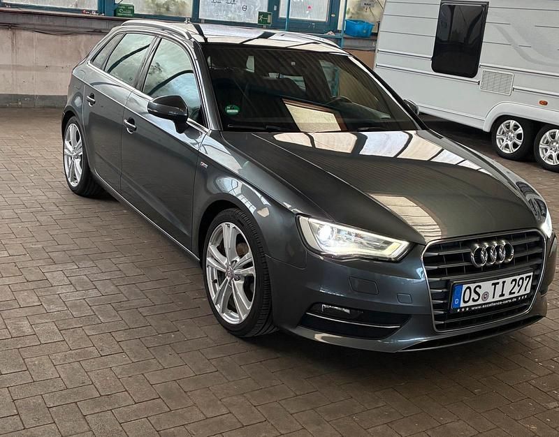 Gebraucht Audi A3 S-Line 150 PS (110 kW) 2014 Grau Limousine
