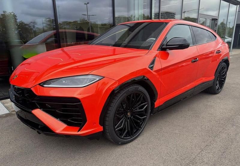 Orange Neu 2025 Lamborghini Urus SUV | 379.800 € (Etwas zu teuer) - Bild 1/3
