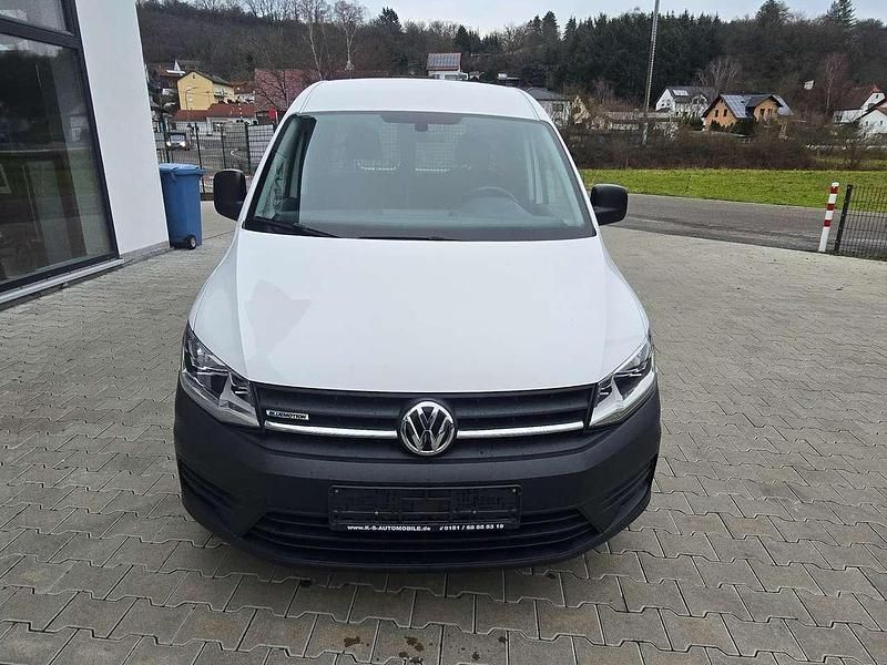 Gebraucht VW Caddy Maxi 110 PS (80 kW) 2018 Candyweiß Van / Kleinbus