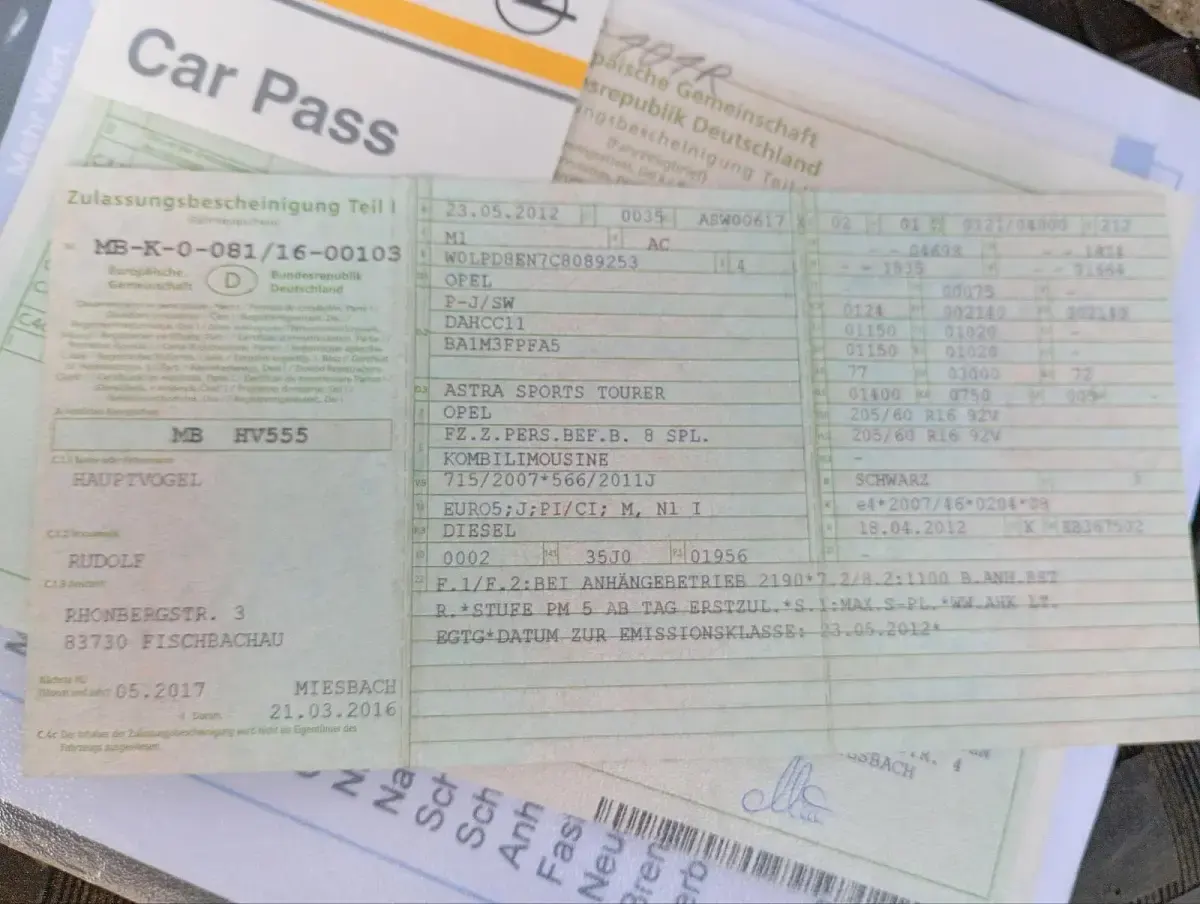 Second-hand Opel Astra 168 CP (123 kW) 2012 Negru Break