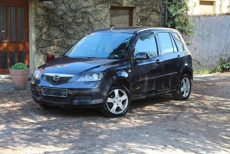Usata Mazda 2 Active 80 CV (58 kW) 2007 Grigio Utilitaria