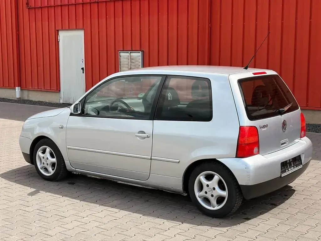 Gebraucht VW Lupo Basis 50 PS (36 kW) 2003 Silber Kleinwagen