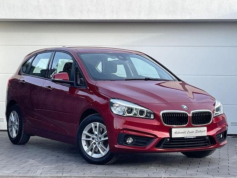 Rot Gebraucht 2017 BMW 220 Active Tourer Advantage Van / Kleinbus | 15.840 € (Fairer Preis) - Bild 1/4
