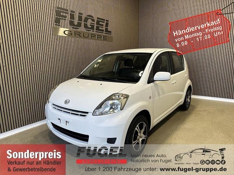 Gebraucht Daihatsu Sirion 69 PS (50 kW) 2009 Andere Kleinwagen