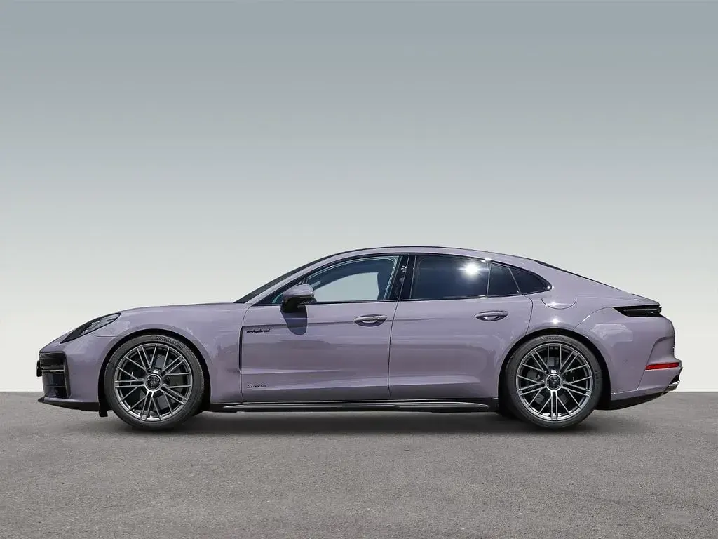 Gebraucht Porsche Panamera Turbo E-Hybrid 680 PS (500 kW) 2024 Violett Kleinwagen