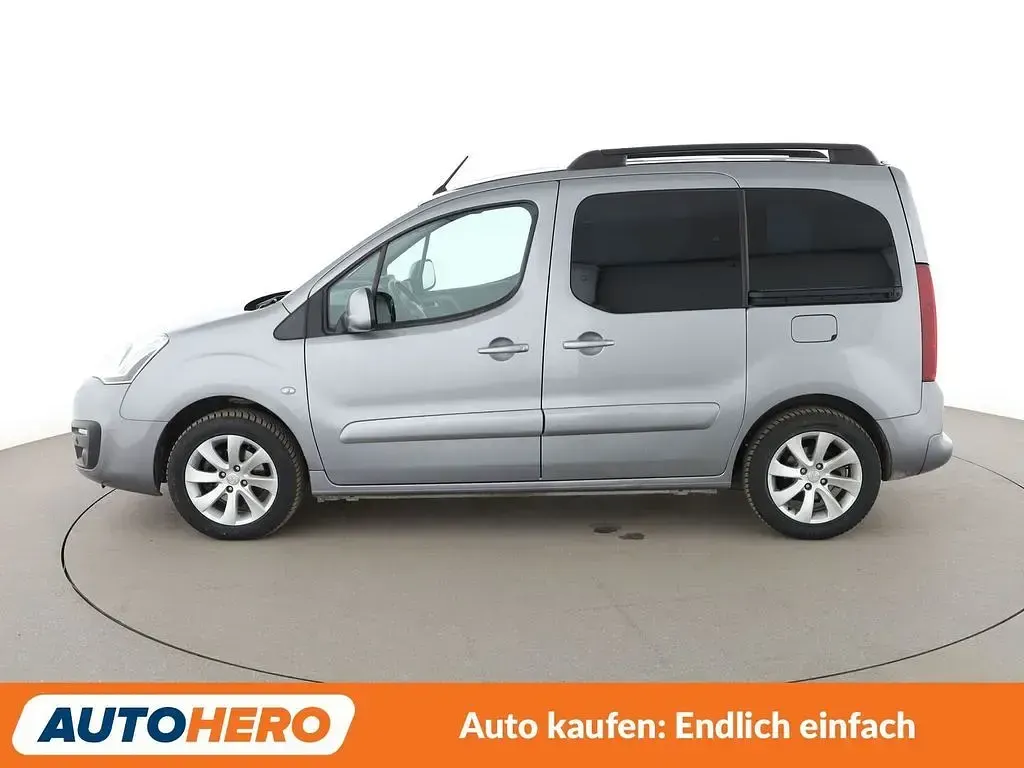 Gebraucht Peugeot Partner Allure 120 PS (88 kW) 2016 Grau Van / Kleinbus