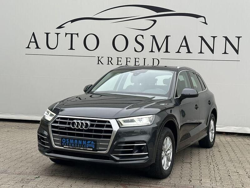 Manhattangrau metallic Gebraucht 2020 Audi Q5 Sport SUV | 33.950 € (Superpreis) - Bild 1/4