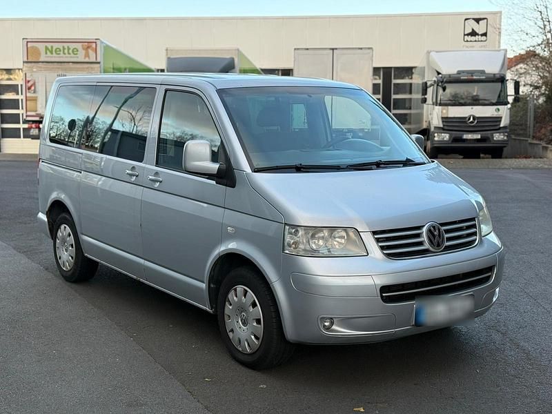 Gebraucht VW T5 131 PS (96 kW) 2006 Silber Van