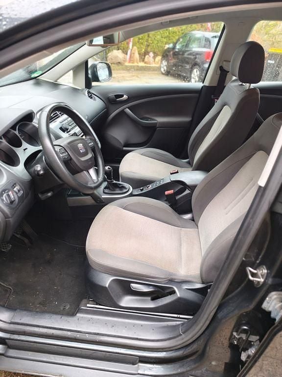 Gebraucht Seat Altea Ecomotive 105 PS (77 kW) 2011 Grau Van / Kleinbus