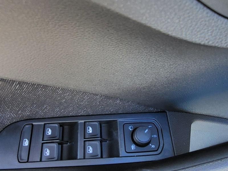 Neu Skoda Kamiq Comfort 150 PS (110 kW) 2025 Weiß SUV