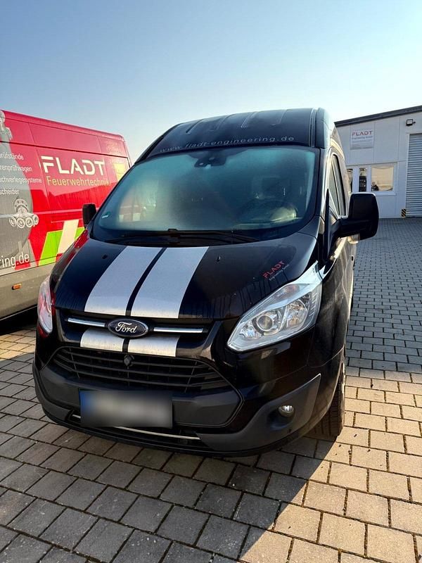Second-hand Ford Transit Custom 170 CP (125 kW) 2017 Negru Monovolum