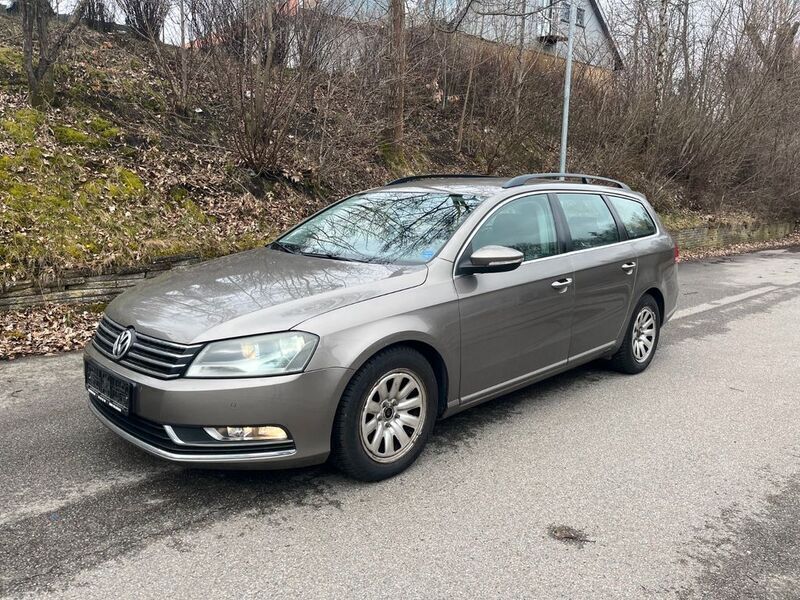 Gebraucht VW Passat Comfortline 160 PS (117 kW) 2010 Braun Kombi